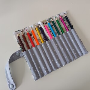 Trousse a crayons à rouler