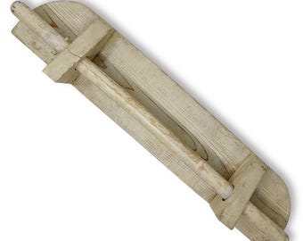 Vintage Folk Art Towel Bar