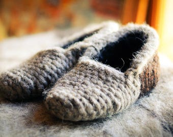 Felt slippers Slippers men/Felted slippers/Slipper socks/Wool slippers/Wool socks/Mens slippers/Wool shoes/Leg warmers/Slippers for men