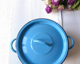 Ancien Français Faitout emaillé email bleu vintage French enamel pan cooking pot blue shabby decoration rustique cuisine française plat bleu