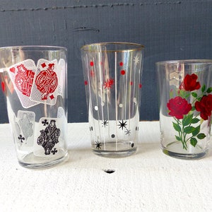Lot de 3 VERRES ANCIENS cartes à jouer roses rouges etoiles noir doré blanc Made in France decor cuisine decoration Bistrot années 50