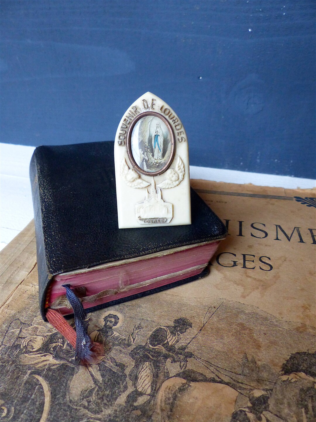 French VINTAGE Frame LOURDES Our Lady of Lourdes Virgin Mary Christian ...