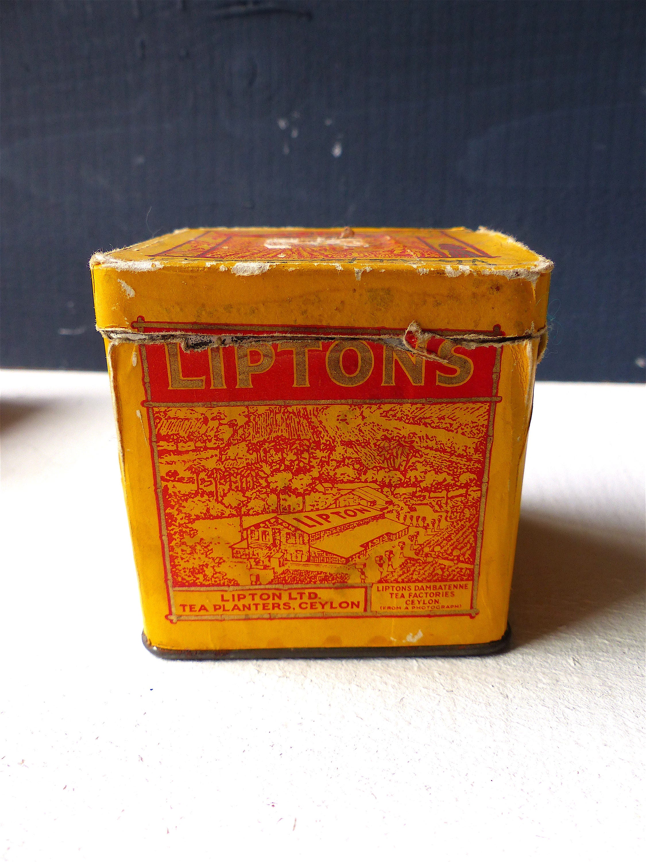Ancienne boîte à thé LIPTON of London, Royal Ceylan – Luckyfind