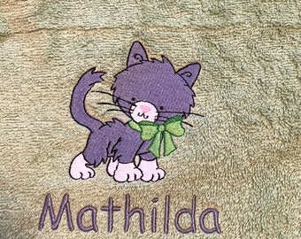 Kinder Handtuch 30x50 cm oder 50x100 cm verschieden Farben Motiv Katze mit Name