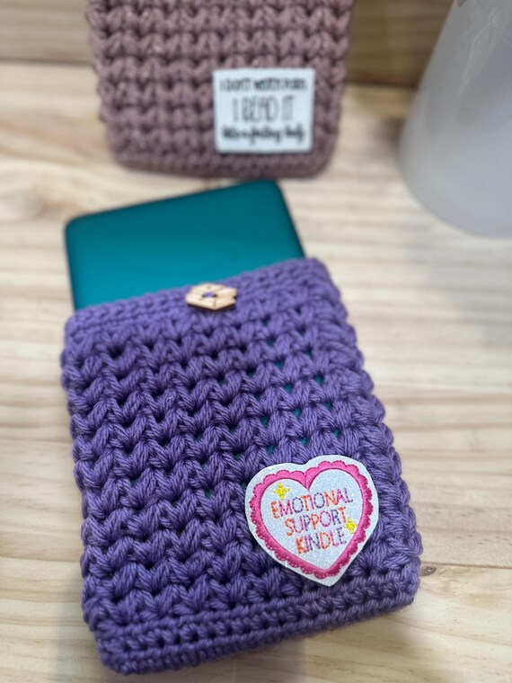 Handmade Crochet Kindle Paperwhite Pouch - Soft E-Reader Cover, Protective Sleeve, Gift for Book Lovers