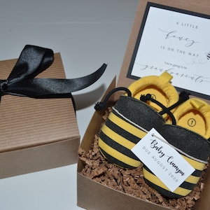 Pregnancy Announcement, Grandparent Pregnancy Announcement, Pregnancy Announcement Gift, Baby Bee pregnancy Announcement, Honeybee
