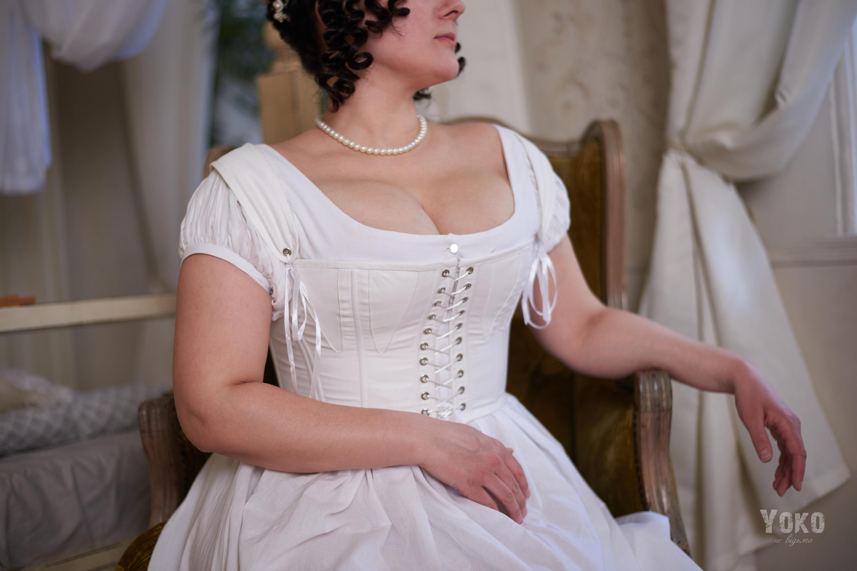 Gorset typu gorset Empire z koronką z przodu i z tyłu w stylu Regency 1800