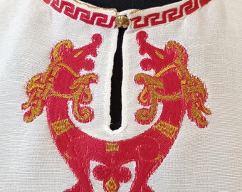 Byzantium woman embroidered linen chemise, 10th century shirt