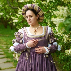 Violet Early 1500s Italian Renaissance Gown