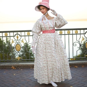 1830s Summer Early Victorian Biedermeier Romantic Linen Walking Dress