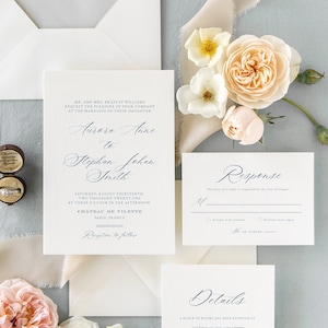 Modello di invito di nozze semplice, elegante set di calligrafia per nozze in blu francese, modificabile in Templett, download immediato, Aurora