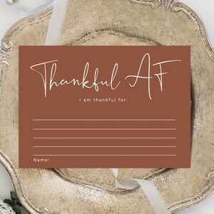 Friendsgiving of Thanksgiving dankkaart, dankbare AF Card Friendsgiving, grappig dankbaar voor kaart, bewerkbare dankbaarheidskaarten, downloaden