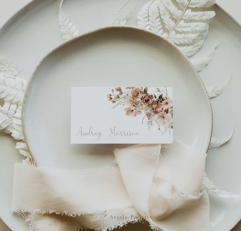 Thanksgiving Place Card Template, Fall Holiday Name Card W/ Floral Arch