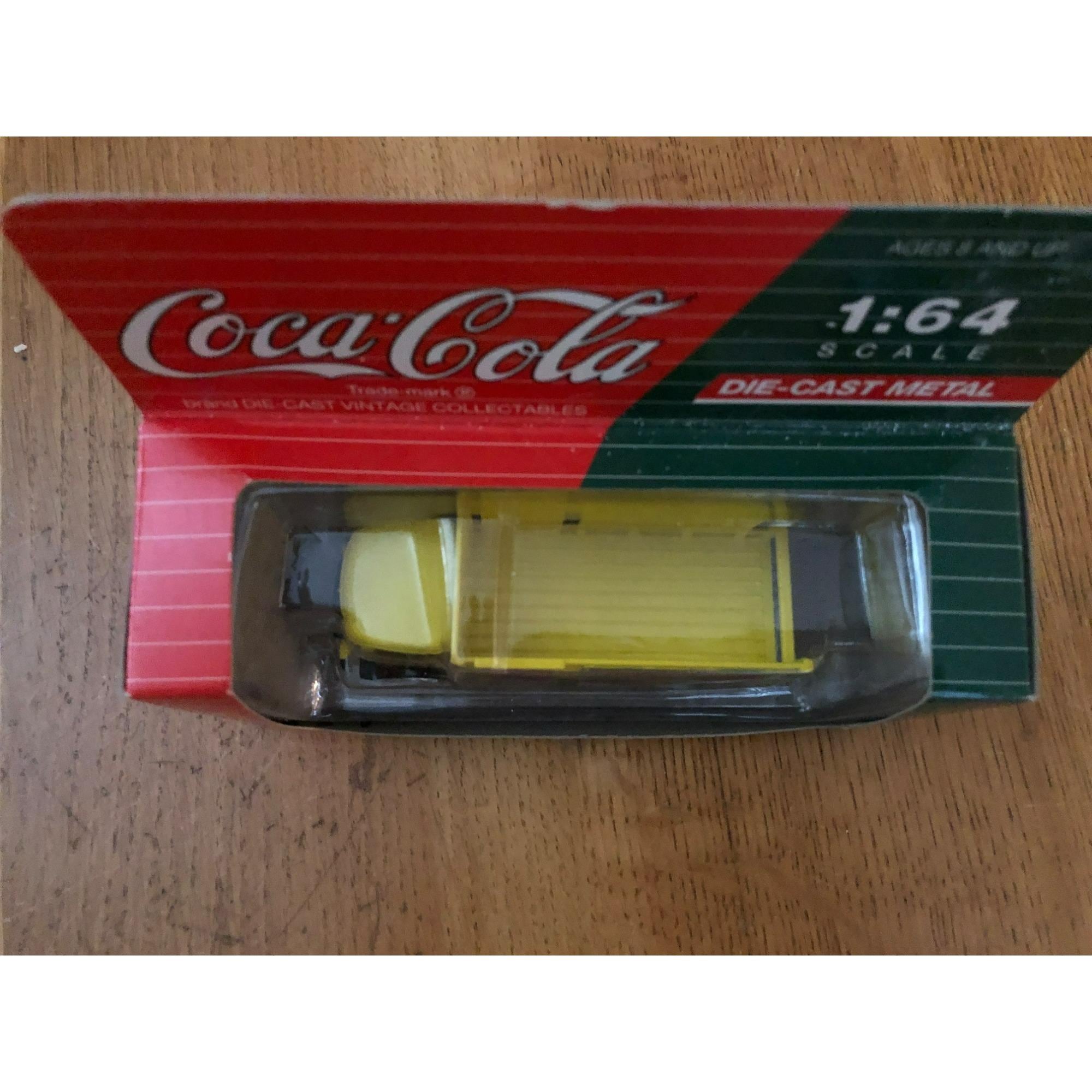 Coca-Cola ダイキャストメタル トラック 1:64 コカコーラ 1:64 スケール ダイキャスト メタル ヴィンテージ