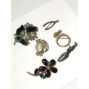 Vintage gemischte Broschen Lot im Gold-Ton & Emaille