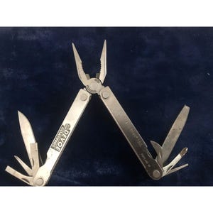 Leatherman Multi-Tool With Leather Pouch USA-Made Durable Stainless Steel For Everyday Utility