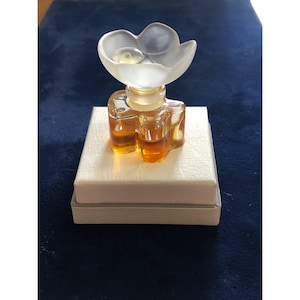 Vintage/Collectible Oscar De La Renta Parfum 0.25 Oz Miniature Bottle With Box