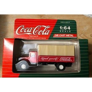 Coca-Cola 1:64 Scale Die-Cast Metal Vintage Truck Collectible