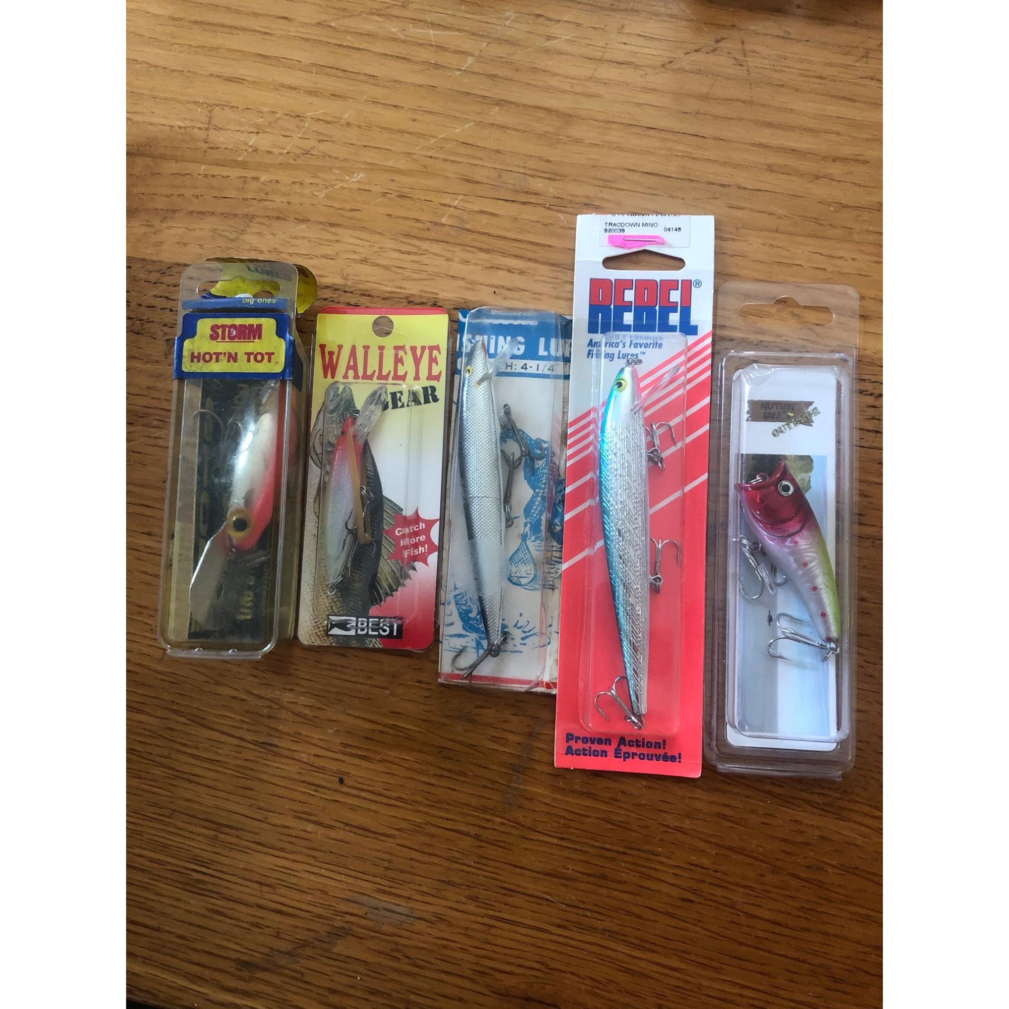 Lot de 8 leurres Pêche dur à bavette - Sport & Plein air