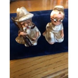 Vintage Ceramic Farmer & Wife Salt And Pepper Shakers - Hand-Painted Country Figurines
