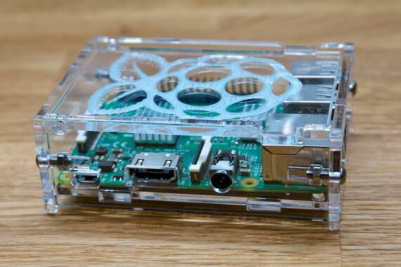 Custom Laser cut raspberry Pi 3 case