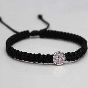 Saint Benoît Cordon Bracelete une Médaille de Métal Perle de Saint Benoît sur cordon, san Benito, Bracelet Benoît, Médaille Saint Benoît, Benoît, san