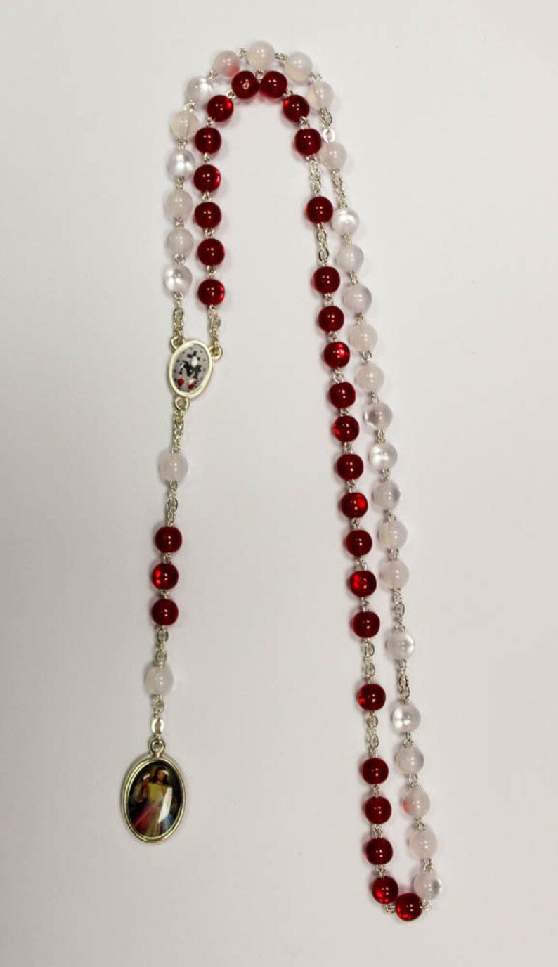 Divine Mercy Rosary Chaplet of Divine Mercy, White and Red Beads, Divine Mercy, Jesus Divine Mercy, Chaplet of Divine Mercy, Jesus Christ image 3