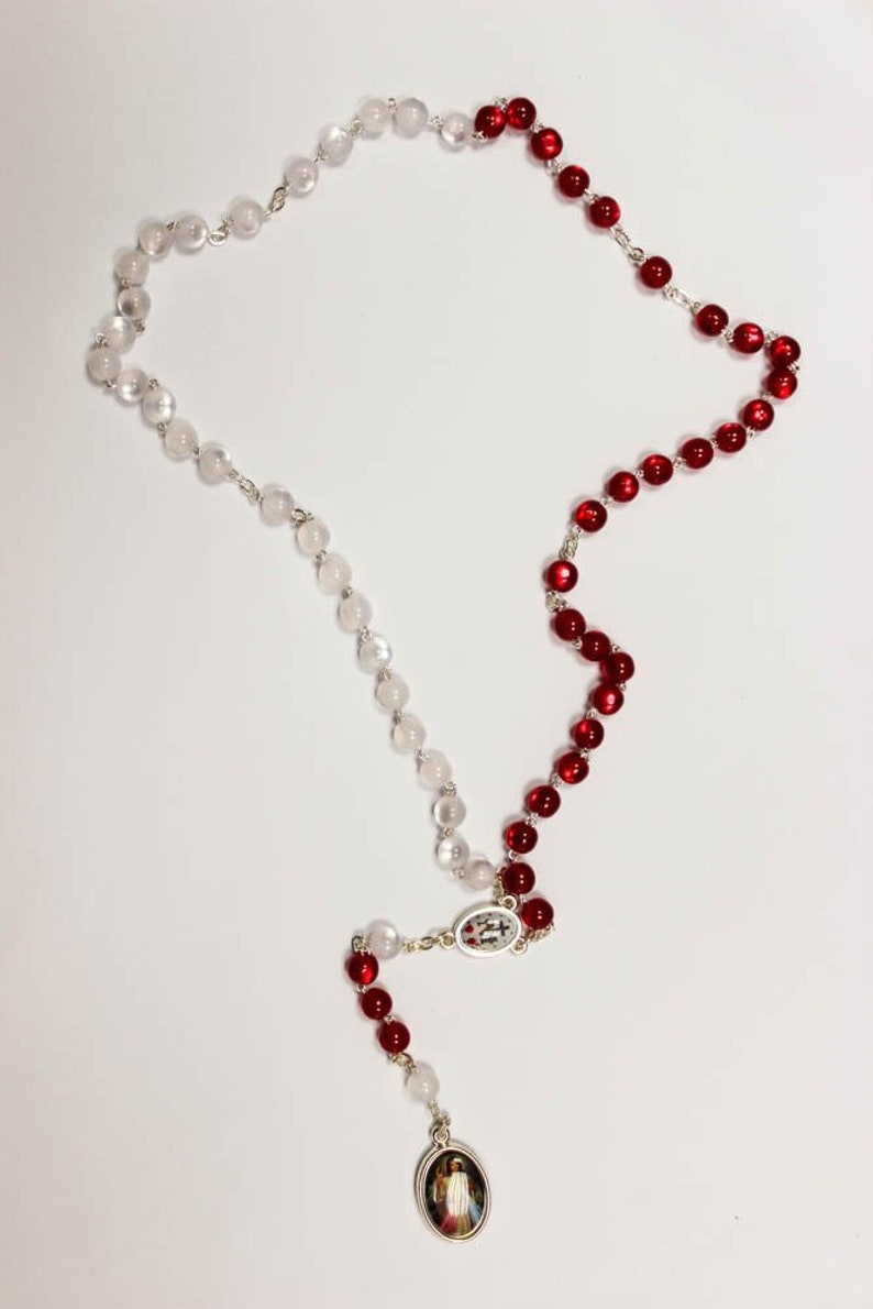 Divine Mercy Rosary Chaplet of Divine Mercy, White and Red Beads, Divine Mercy, Jesus Divine Mercy, Chaplet of Divine Mercy, Jesus Christ image 1