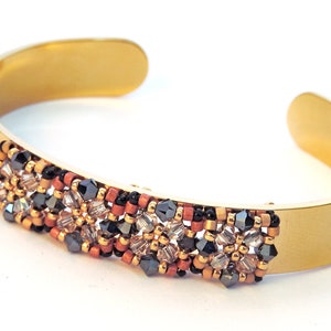 Golden cuff bracelet, with Swarovski crystals