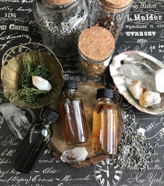 Handmade Spiritual Oil Altar Oil Blessing Oil Anointing Oil Envoking Oil Spell Supplies Witch S Oil Ritual Oil Altar Supplies - 