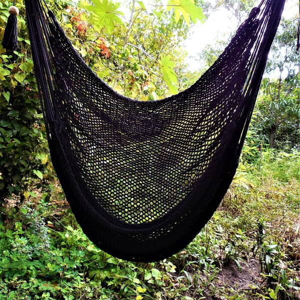 Hand-woven black hammock chair with cotton and wood. Hanging chair. Christmas gift. Wedding decor. Fast shipping only 3 to 4 days guaranteed