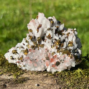 Chalcopyrite Quartz Calcite Pyrite Crystal Mineral Collectors Specimen