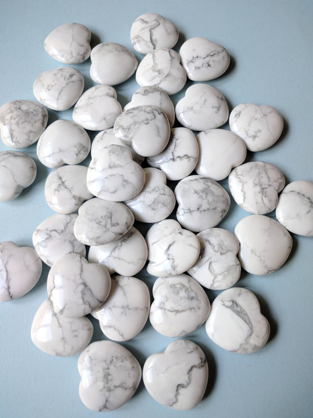 Howlite Heart Crystal Heart Gemstone - Etsy