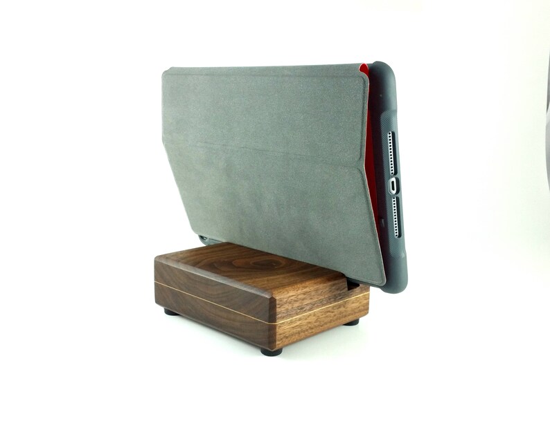 Holz Tablet-Halter, Ipad Docking-Station, Küche Ipad Tablet-Ständer, Kindle, Nook Halter, Rezept-Halter Holz Tablet-Halter, Ipad Docking-Station, Küche Ipad Tablet-Ständer, Kindle, Nook Halter, Rezept-Halter
