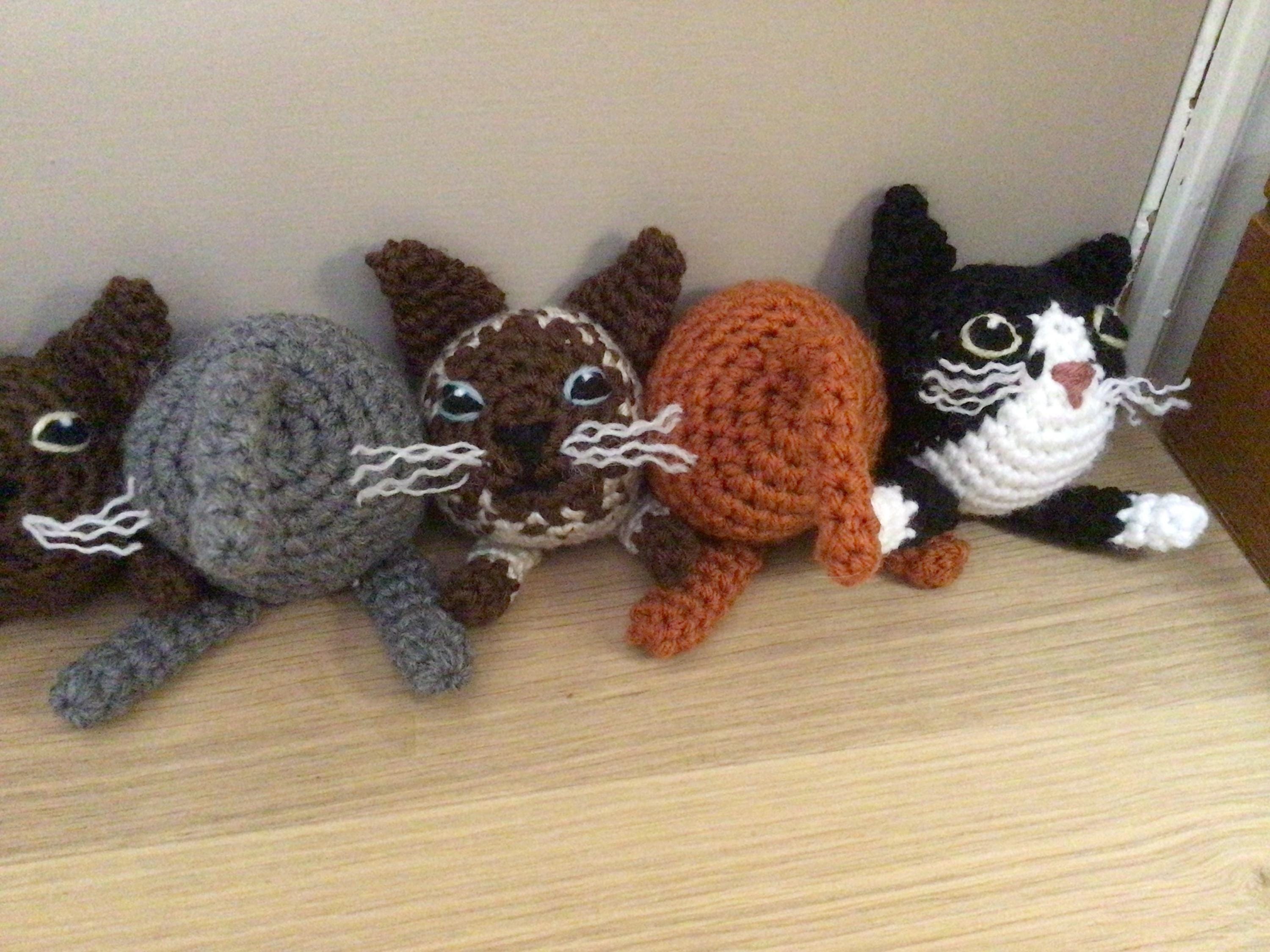 Crochet Pattern - “cats at the Door”, Door Sweep, Draft Blocker - Etsy