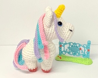 Crochet Unicorn Pattern - Little Magic Unicorn Pattern - Crochet Horse roll - Small Unicorn Crochet Pattern - Rainbow Unicorn