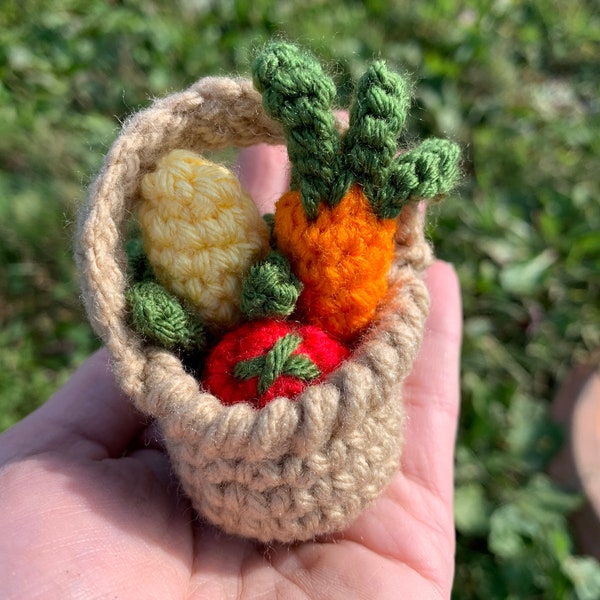 Mini Veggie Basket Crochet Pattern - Crochet Farm Pattern -  Crochet Basket Pattern - Crochet Veggies - Crochet Farm Vegetables