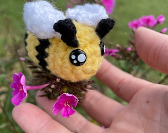 Mini Bumble Bee Doll - Little honey Bee toy -mini crochet bee - honey bee doll