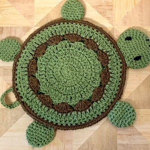 Crochet Turtle Potholder pattern Crochet Potholder and Placemat Pattern Turtle Wall hanging and decor image 1