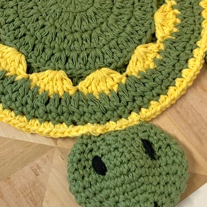 Crochet Turtle Potholder pattern Crochet Potholder and Placemat Pattern Turtle Wall hanging and decor image 9