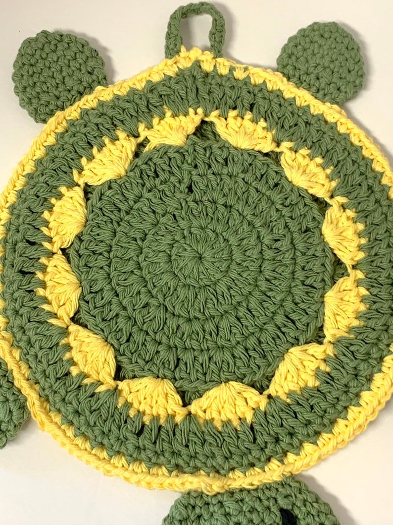 Crochet Turtle Potholder pattern Crochet Potholder and Placemat Pattern Turtle Wall hanging and decor image 7