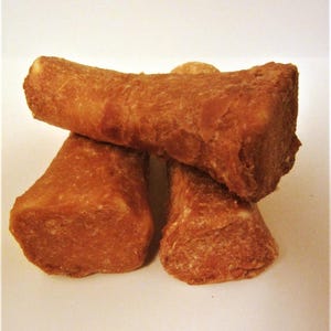 CHICKEN WRAPPED BONES