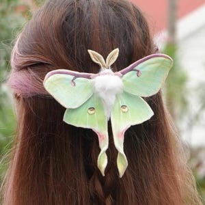 Handmade realistic Green Luna Moth hair clip accessory or brooch - Lunar moth hair pin