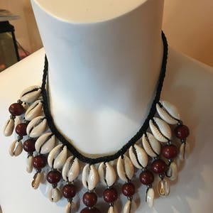 Cowrie Shell Necklace with dangling earrings, Cowrie Necklace, Cowrie Earrings, Ethnic Jewelry, Gift Ideas, Christmas Gift image 2