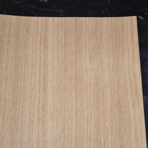White Oak Raw Wood Veneer Sheet 7.5 x 40 inches