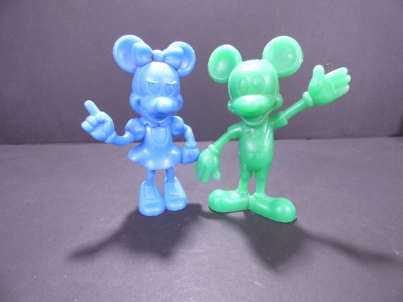 minnie mouse plastic figurine