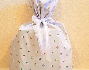 Neutral Dot Gift Bag