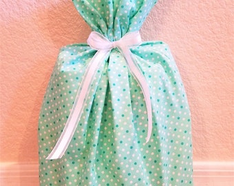 Seafoam Polka Dot Gift Bag