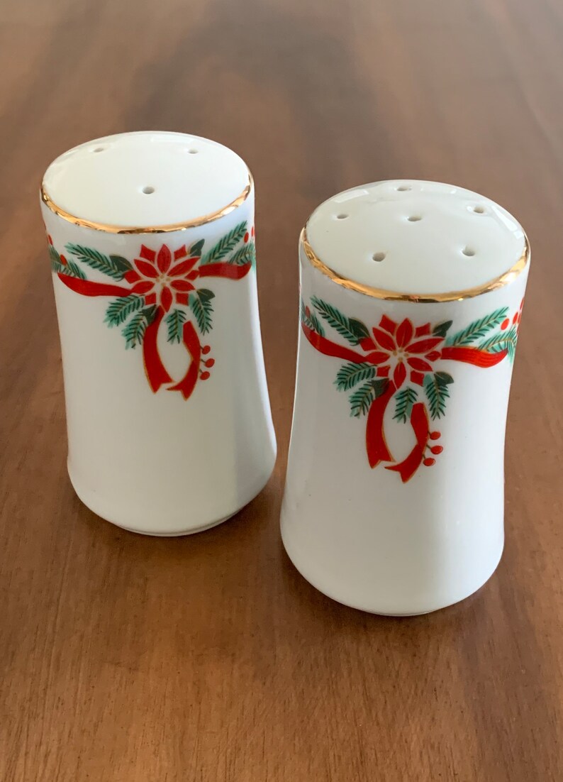 Vintage Christmas Salt And Pepper Shakers
