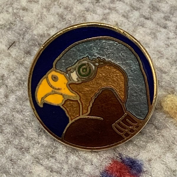 Falcon Head Enamel Pin Gold Tone Rare Vintage 1980s New Old Stock